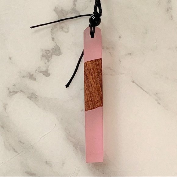 LAST ONE. Rope Pendant Necklace - Picture 5 of 5